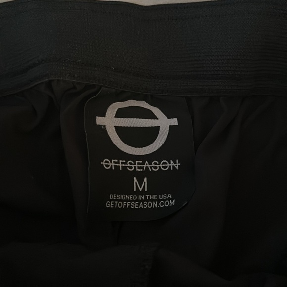 OFFSEASON gym shorts - Picture 3 of 3
